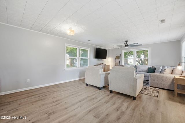 116 E Catawba Road, Greenville, NC 27834