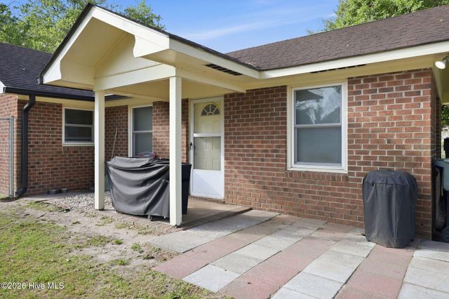 116 E Catawba Road, Greenville, NC 27834