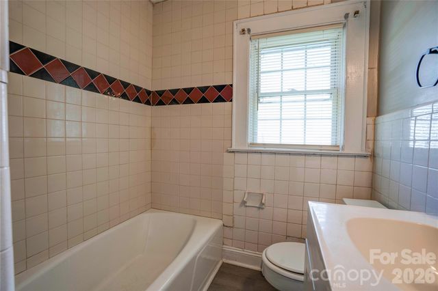 605 Meadowbrook Road, Kings Mountain, NC 28086