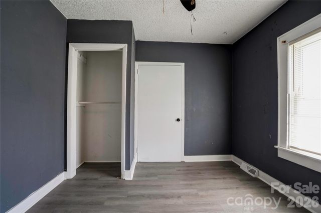 605 Meadowbrook Road, Kings Mountain, NC 28086