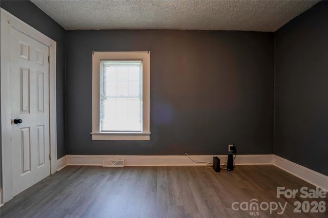 605 Meadowbrook Road, Kings Mountain, NC 28086
