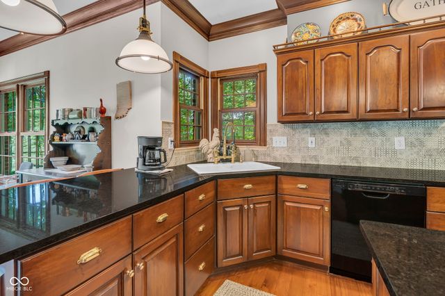 4181 N Foxcliff North Drive W, Martinsville, IN 46151