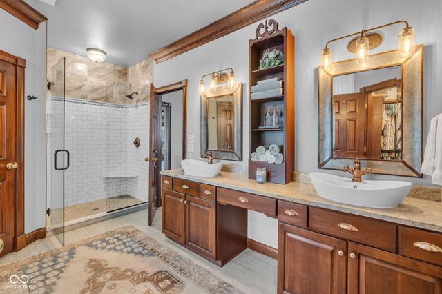 4181 N Foxcliff North Drive W, Martinsville, IN 46151