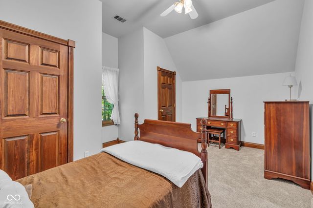 4181 N Foxcliff North Drive W, Martinsville, IN 46151