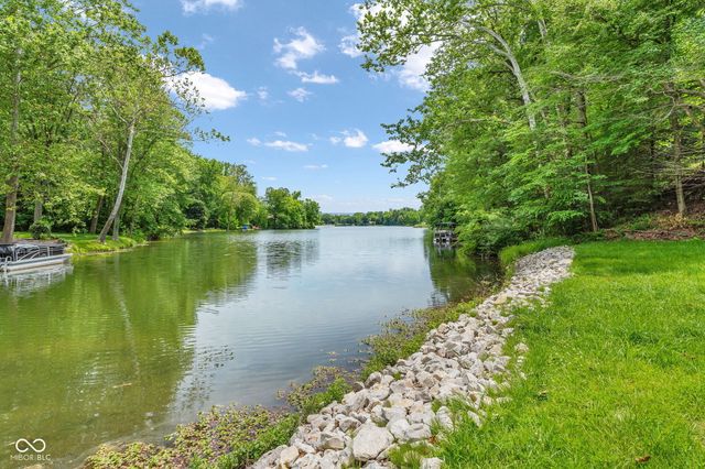 4181 N Foxcliff North Drive W, Martinsville, IN 46151