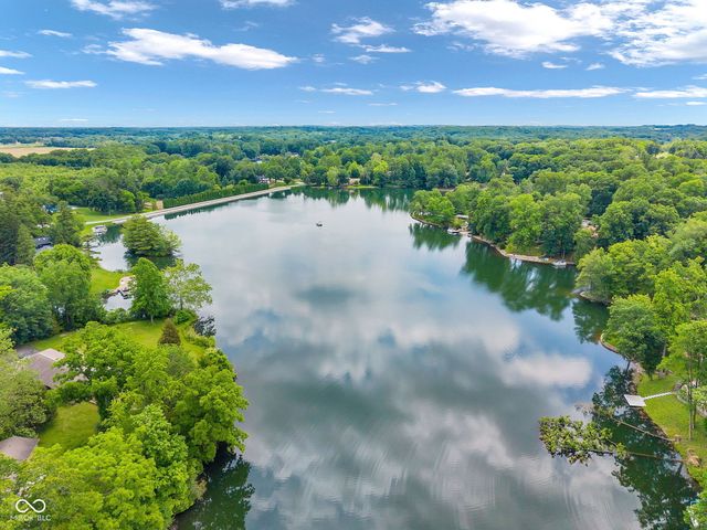 4181 N Foxcliff North Drive W, Martinsville, IN 46151