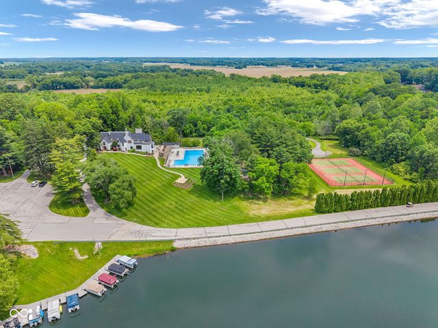 4181 N Foxcliff North Drive W, Martinsville, IN 46151