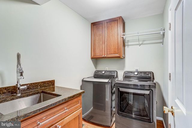 13772 LAUREL ROCK DR, Clifton, VA 20124