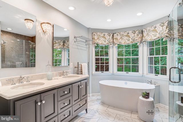 13772 LAUREL ROCK DR, Clifton, VA 20124