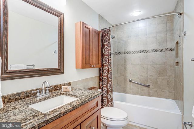 13772 LAUREL ROCK DR, Clifton, VA 20124