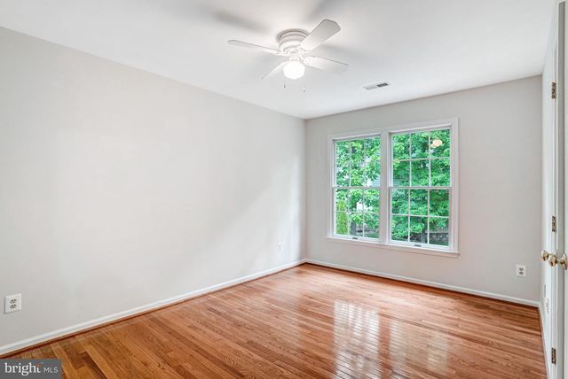13772 LAUREL ROCK DR, Clifton, VA 20124