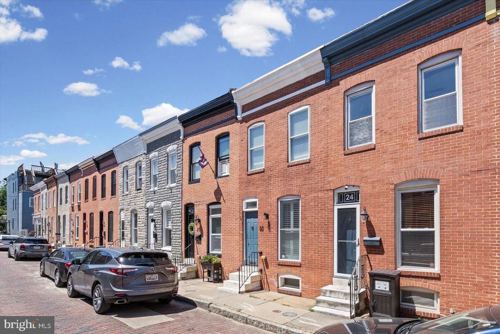 Image 37 of property listing at 24 N STREEPER ST, Baltimore, MD 21224