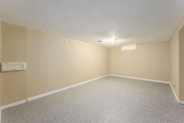 2026 N Piatt Ave, Wichita, KS 67214