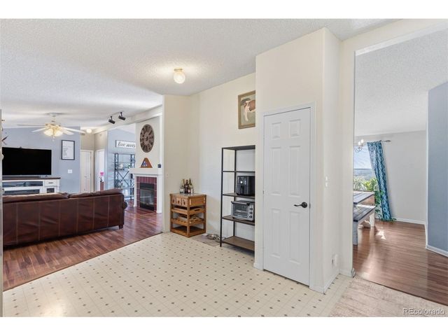 23760 Fleet St, Colorado Springs, CO 80928