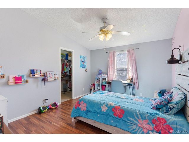 23760 Fleet St, Colorado Springs, CO 80928