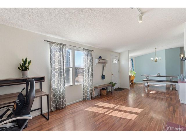 23760 Fleet St, Colorado Springs, CO 80928