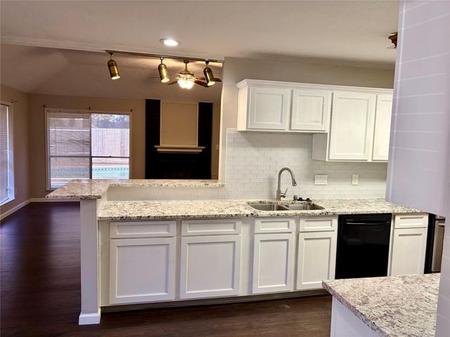 2006 Musket Ridge Drive, Richmond, TX 77406