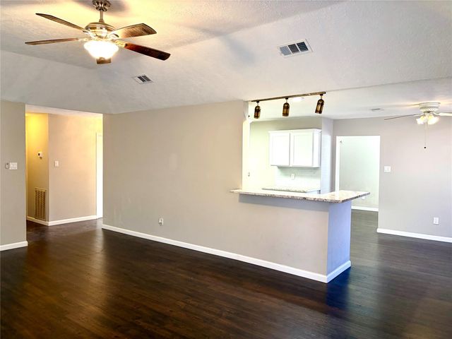 2006 Musket Ridge Drive, Richmond, TX 77406