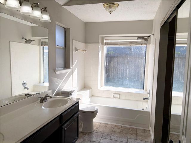 2006 Musket Ridge Drive, Richmond, TX 77406