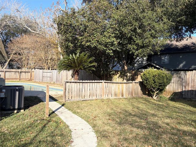 2006 Musket Ridge Drive, Richmond, TX 77406