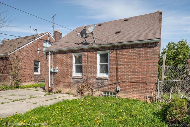 16036 Carlisle Street, Detroit, MI 48205