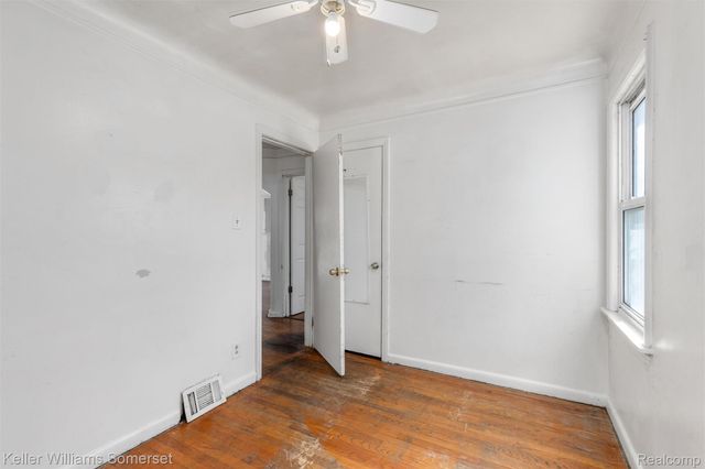 16036 Carlisle Street, Detroit, MI 48205