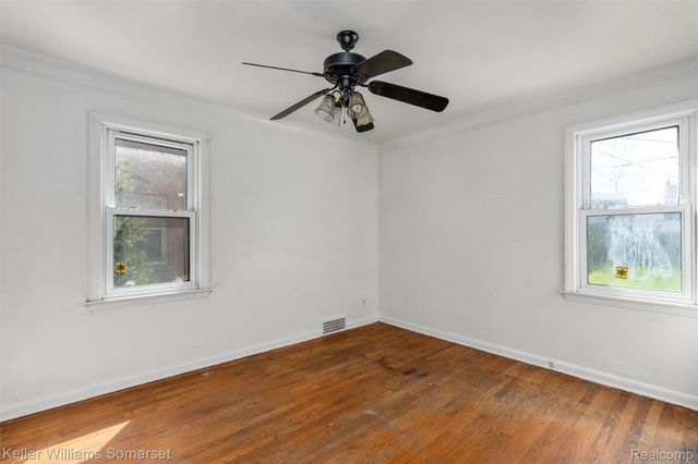 16036 Carlisle Street, Detroit, MI 48205