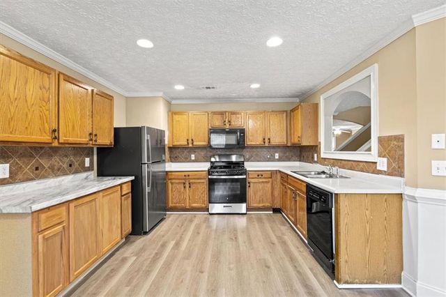 1085 Campbell Gate Road, Lawrenceville, GA 30045