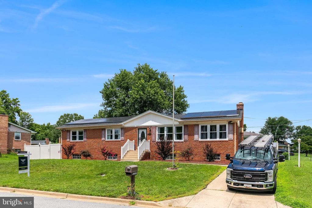 4604 BRAVA CT, Fort Washington, MD 20744