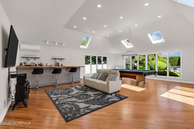 4 Plowshare Court, Marlboro, NJ 07746