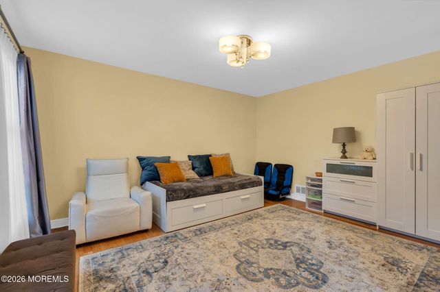 4 Plowshare Court, Marlboro, NJ 07746