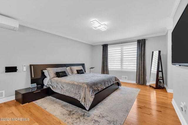 4 Plowshare Court, Marlboro, NJ 07746