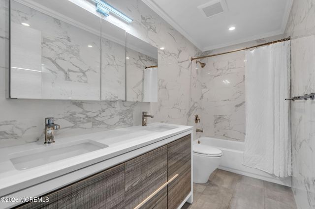 4 Plowshare Court, Marlboro, NJ 07746