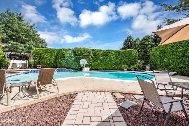 4 Plowshare Court, Marlboro, NJ 07746