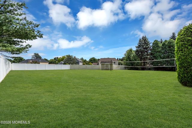 4 Plowshare Court, Marlboro, NJ 07746
