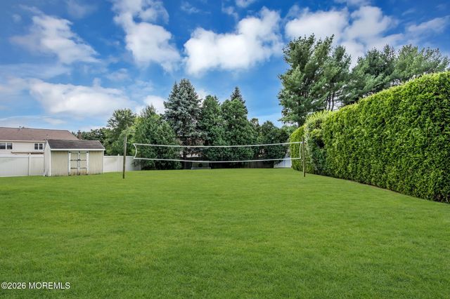 4 Plowshare Court, Marlboro, NJ 07746