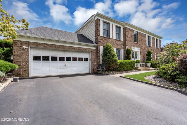 4 Plowshare Court, Marlboro, NJ 07746