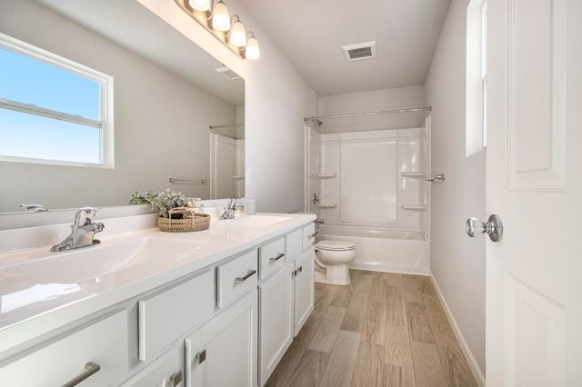 2809 Sanderling Court Se, City Of Kentwood, MI 49508