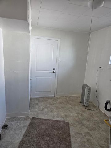 718 N 10th Street, Klamath Falls, OR 97601