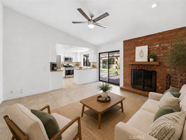4384 Laurelhurst Road, Moorpark, CA 93021