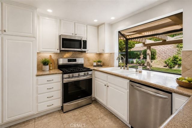 4384 Laurelhurst Road, Moorpark, CA 93021