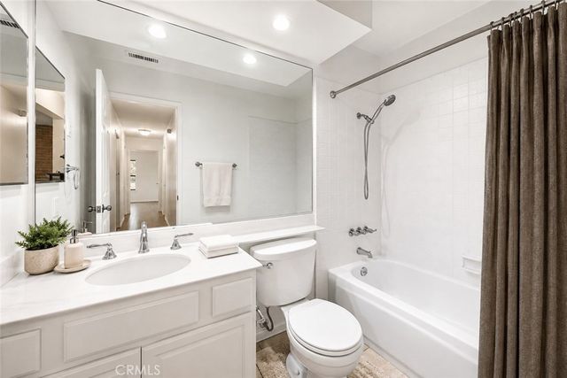 4384 Laurelhurst Road, Moorpark, CA 93021