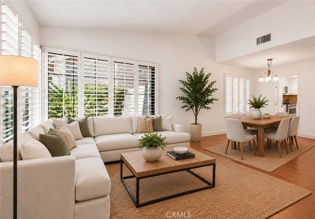 4384 Laurelhurst Road, Moorpark, CA 93021