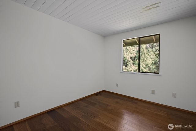 21434 SE 16th Place, Sammamish, WA 98075