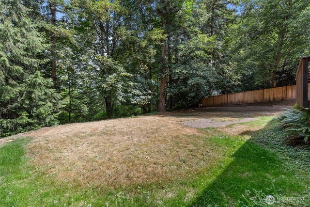 21434 SE 16th Place, Sammamish, WA 98075