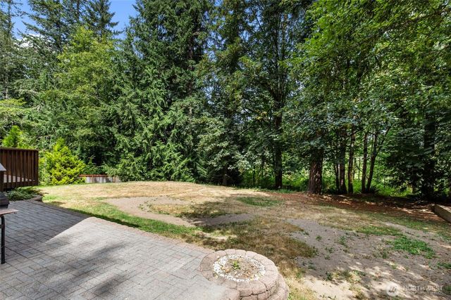 21434 SE 16th Place, Sammamish, WA 98075