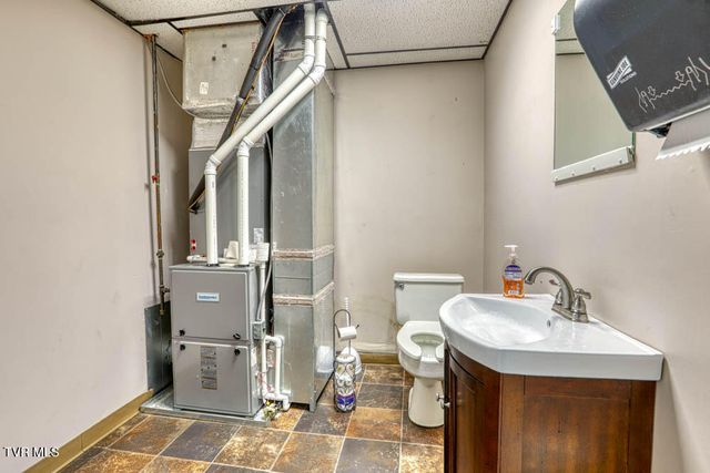 3825 South Highway 66, Rogersville, TN 37857