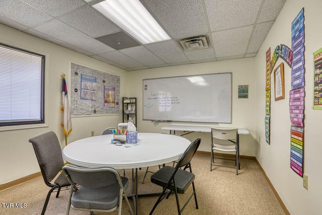 3825 South Highway 66, Rogersville, TN 37857