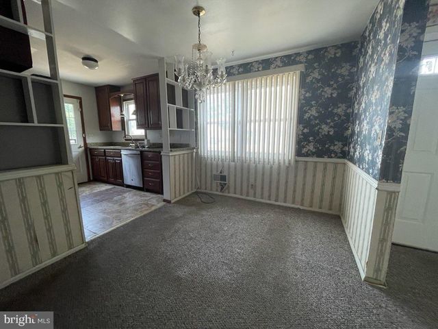 3 DOGWOOD DR, Dover, DE 19904