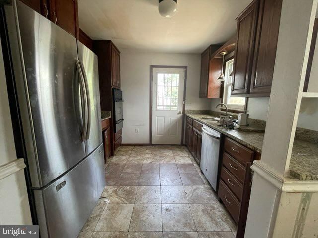 3 DOGWOOD DR, Dover, DE 19904